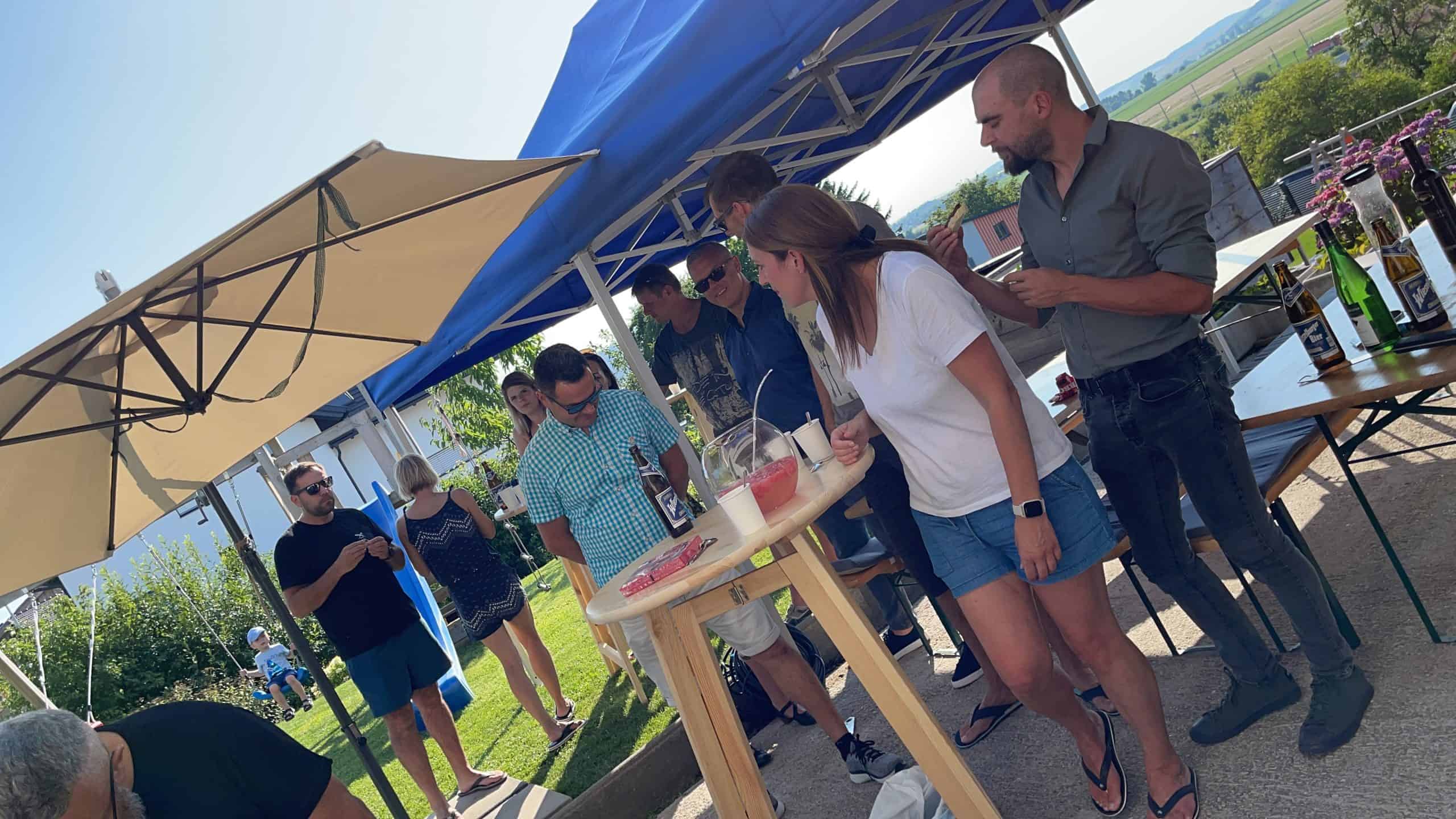 BBQ-Moment: Grillmeister erklärt Technik